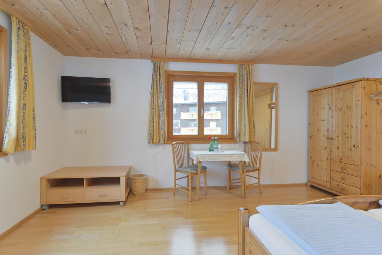 Pension Haus Romy Schoppernau Kültér fotó
